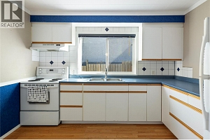 3900 Alexis Park Drive - Photo 18