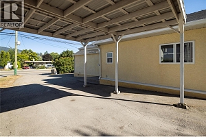 3900 Alexis Park Drive - Photo 6