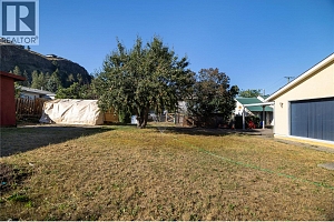 3900 Alexis Park Drive - Photo 9