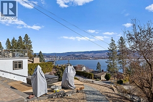 2658 Lakeview Road - Photo 12