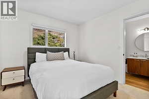2658 Lakeview Road - Photo 40