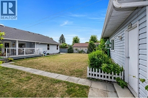 2260 Wilson Avenue - Photo 31