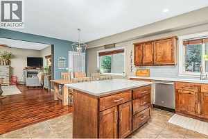 955 Mt Begbie Drive - Photo 12