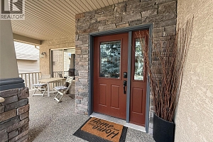 955 Mt Begbie Drive - Photo 3