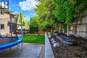955 Mt Begbie Drive - Photo 37