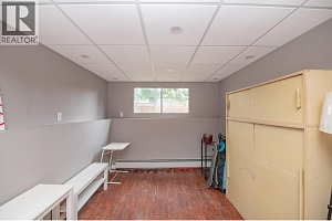 1390 Cornwall Road - Photo 31