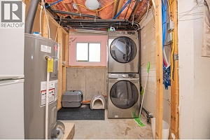1390 Cornwall Road - Photo 35