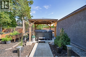 1390 Cornwall Road - Photo 38