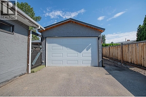 1390 Cornwall Road - Photo 49
