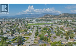 1390 Cornwall Road - Photo 68