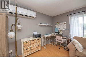 1390 Cornwall Road - Photo 8