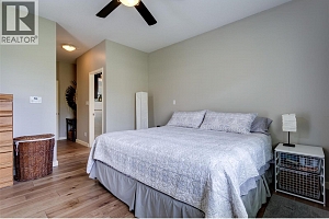 2233 Helgason Drive - Photo 22