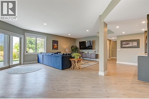 514 Quartz Crescent Unit# 6 - Photo 41