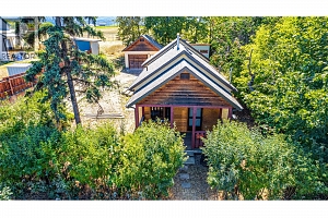 3400A 16 Avenue - Photo 3