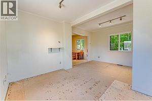 3400A 16 Avenue - Photo 9