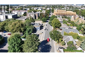 1359 Sutherland Avenue - Photo 24