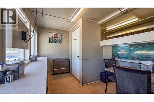 1359 Sutherland Avenue - Photo 5