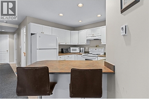 4931 Snowpines Road Unit# C - Photo 7