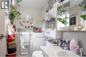 3745 Lakeshore Road Unit# 139 - Photo 8