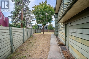 620 Tomby Court - Photo 17