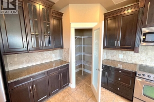1347 Wilmot Avenue - Photo 18