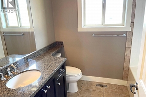 1347 Wilmot Avenue - Photo 34