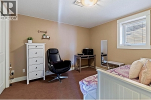 1347 Wilmot Avenue - Photo 45