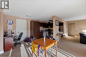 1347 Wilmot Avenue - Photo 52