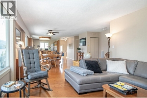 6335 Topham Place - Photo 3