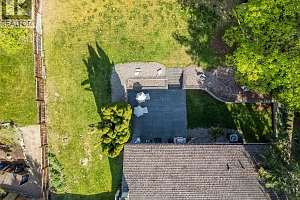 1095 Toovey Road - Photo 5