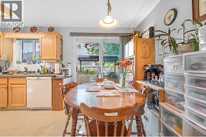 2424 Bradley Drive - Photo 16