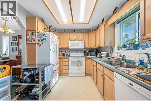 2424 Bradley Drive - Photo 17