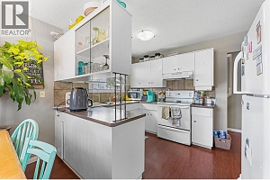 600/602 Rutland Road S - Photo 44