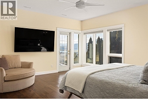 647 Royal Pine Drive - Photo 36