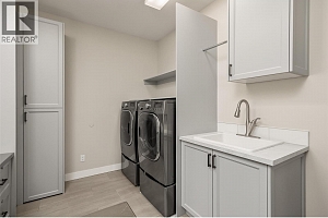 647 Royal Pine Drive - Photo 42