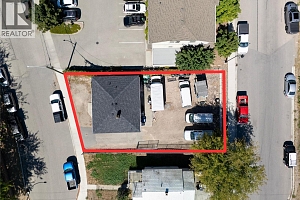 3703 28A Street - Photo 4