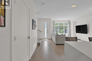 115 Wyndham Crescent Unit# 23 - Photo 14