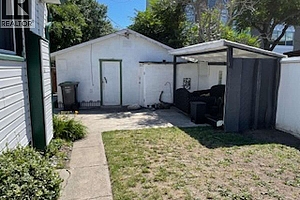 605 Wardlaw Avenue - Photo 2