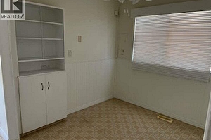 605 Wardlaw Avenue - Photo 8