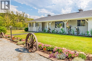 1755 Heimlich Road - Photo 18