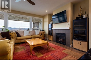 833 McCurdy Road E - Photo 14