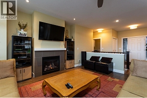 833 McCurdy Road E - Photo 15