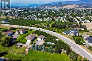 833 McCurdy Road E - Photo 37