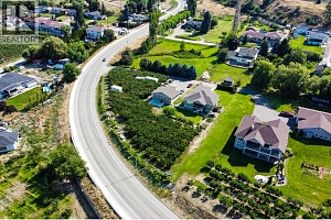 833 McCurdy Road E - Photo 43