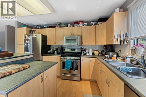 2631 Mappin Court - Photo 11