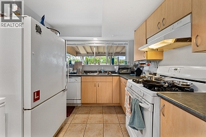 2631 Mappin Court - Photo 29