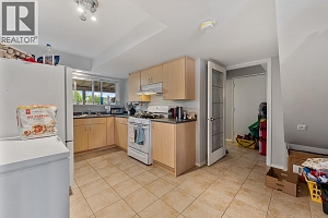 2631 Mappin Court - Photo 32