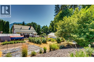 706 Sicamous Street Lot# 3 - Photo 30