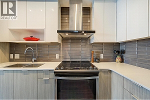 1775 Chapman Place Unit# PH12 - Photo 10