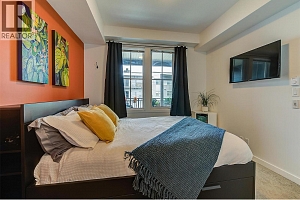 1775 Chapman Place Unit# PH12 - Photo 18